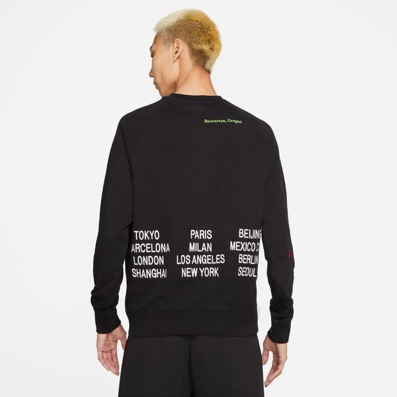 Nike World Tour Sweatshirt