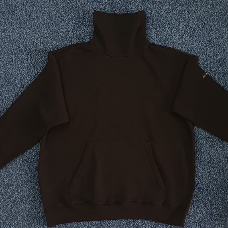Bershka Turtle Neck (Oversized)